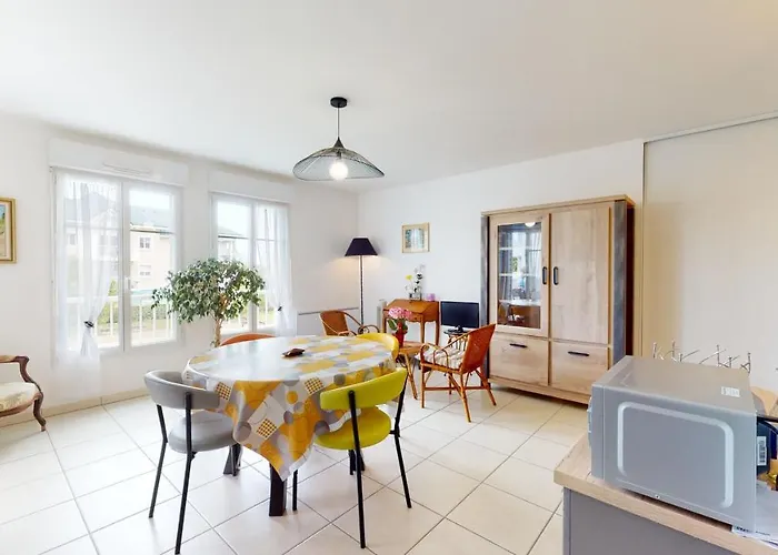 Le Lys De 300 M Pour 4 Personnes * Saint Gilles Croix de vie