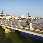 Apartment Le Lys De 300 M Pour 4 Personnes Saint-Gilles-Croix-de-Vie